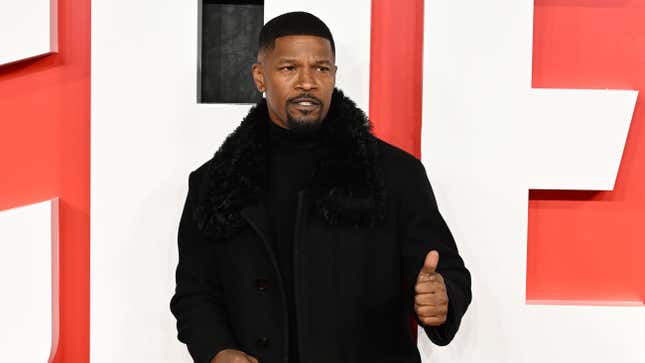 Jamie Foxx gibt einige Details zur Gesundheitskrise des letzten Jahres