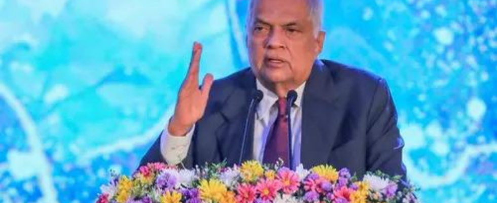 Sri Lankas Praesident Ranil Wickremesinghe kuendigt Plaene an an den