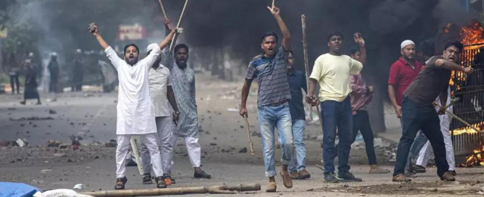 VAE inhaftieren 57 Bangladescher wegen Protesten gegen die Regierung von