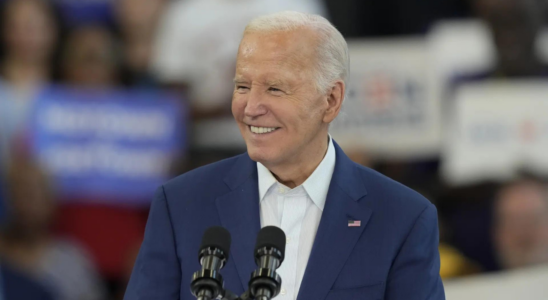 „Wir gehen nirgendwohin US Praesident Joe Biden versichert seinen Anhaengern in