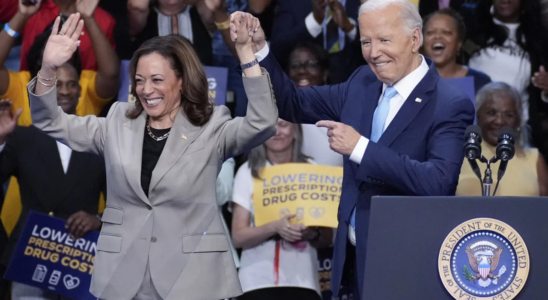 Biden Biden uebergibt Fackel an Harris bei bittersuessem Abschied auf