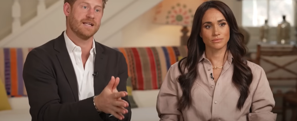 Die koenigliche Familie beschliesst Harry und Meghan Markle zu „ignorieren