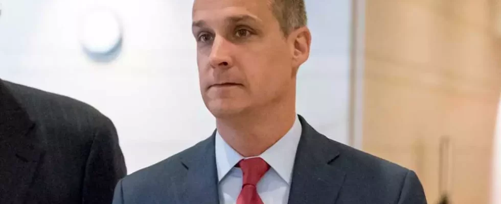 Donald Trumps Wahlkampfteam stellt Corey Lewandowski nach 8 Jahren wieder.webp