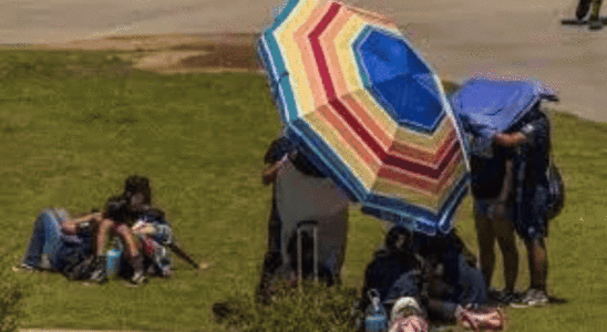 Extreme Hitze bei Flugschau in Colorado 100 Menschen erkrankt 10