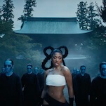 Megan Thee Stallion imitiert Kurosawa im neuen „Mamushi Video