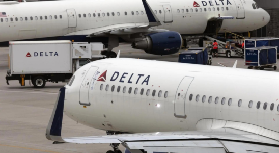 Reifen eines Delta Flugzeugs explodiert am Flughafen Atlanta 2 Tote