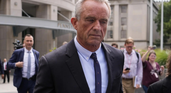 Spasmodische Dysphonie Als RFK Jr erklaerte was mit seiner Stimme