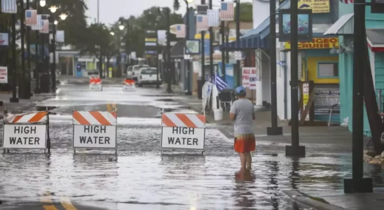 Tropensturm Debby Tropensturm Debby verwuestet Florida und Georgia Viele Tote.webp