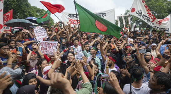 U Bahn in Bangladesch nach Schliessung durch Protest wieder im Einsatz