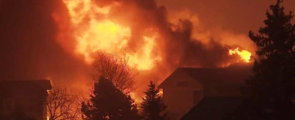 Waldbraende Waldbraende in Colorado 1 Toter Haeuser zerstoert und Evakuierungen