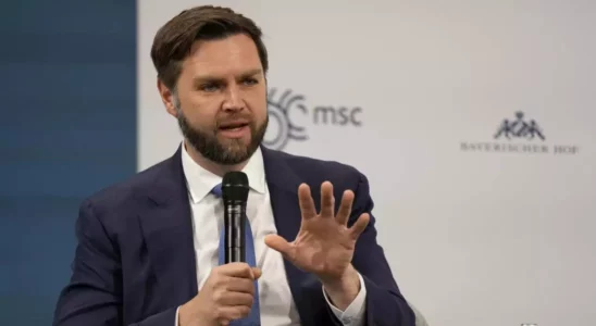 „Amerika ist familienfeindlich geworden JD Vance wiederholt Kritik an Demokraten.webp