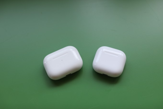 1726489619 548 Testbericht zu Apple AirPods 4 mit aktiver Geraeuschunterdrueckung