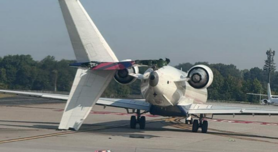 Delta Flugzeugunfall in Atlanta Zwei Delta Flugzeuge kollidieren am Flughafen von Atlanta