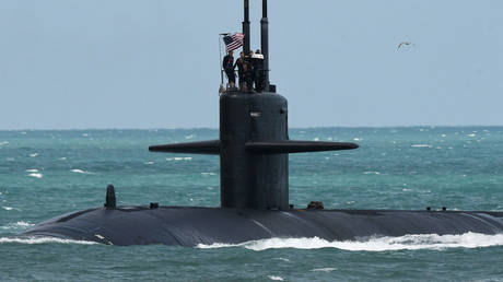 Kongress ordnet Untersuchung „vorsaetzlicher Konstruktionsmaengel bei Marineschiffen an – World