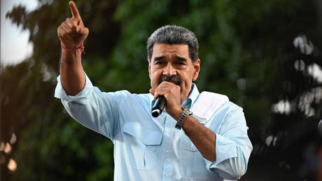 Maduro gibt Warnung vor Weihnachtsgeschenken heraus — World