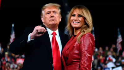 Melania Trump Melania Trump erhielt 237500 Dollar aus Donald Trumps