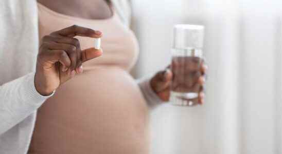 Scientists call for limiting paracetamol during pregnancy