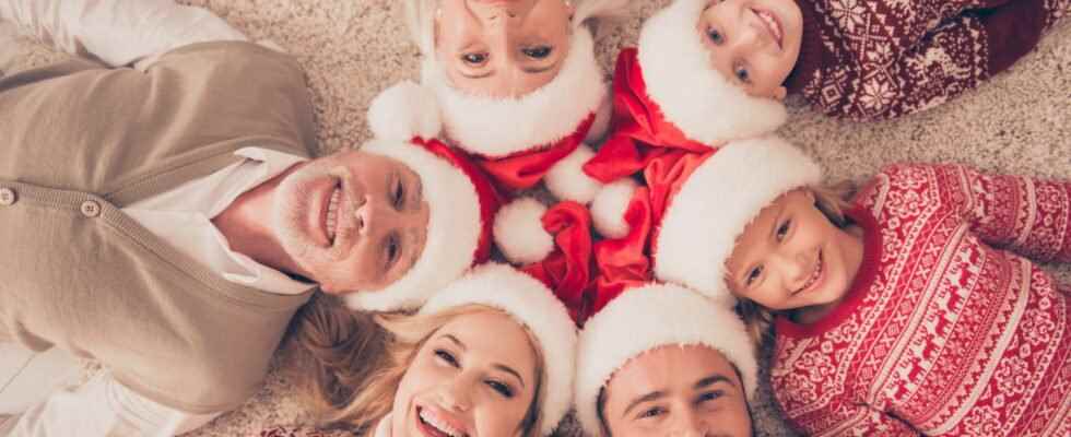 10 Christmas games for family fun