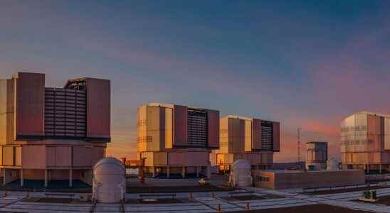 From the Atacama Desert to the Very Large Telescope Chile