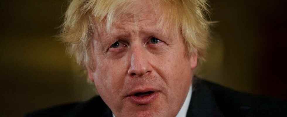 disowned in his camp Boris Johnson is weakened