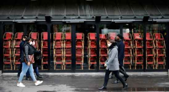 the obligatory mask is making a comeback in many cities