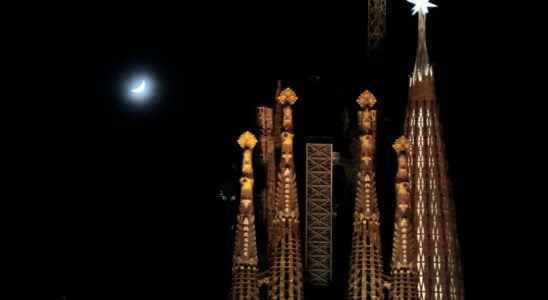 the tower of the Virgin Mary of the Sagrada Familia