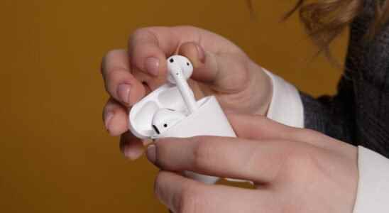 AirPods sales what promotions are available