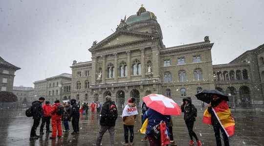 Changing gender to retire earlier a loophole in Swiss law