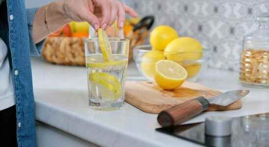 Everyone knows lemon water Well if you add eggplant to