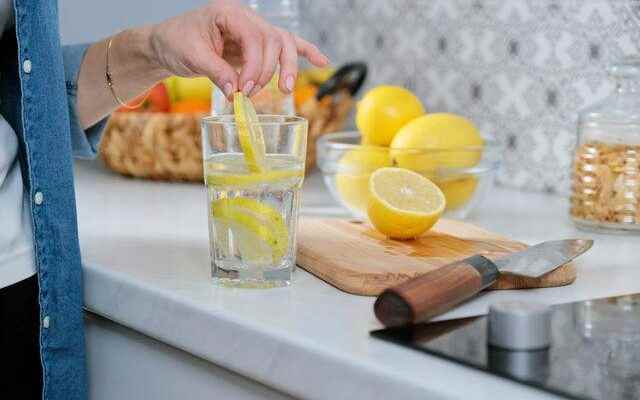 Everyone knows lemon water Well if you add eggplant to