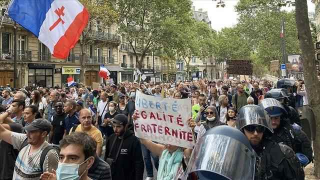 Tension is high in France Macron is not backing down