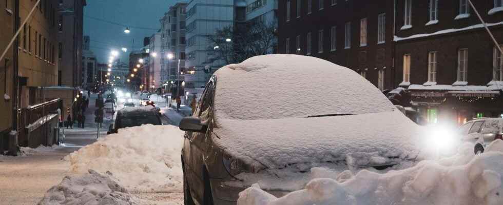 The United States went from summer temperatures to harsh winter