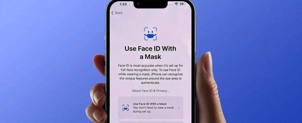 With iOS 154 FaceID will now work with a mask