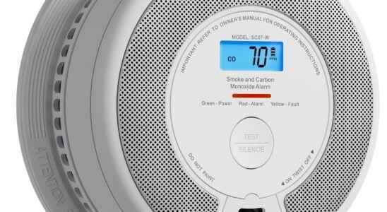 X sense SC07 W an interconnectable two in one smoke detector