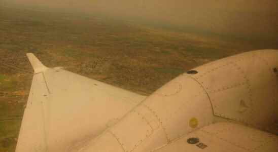 the authorities protest after the overflight of a French military