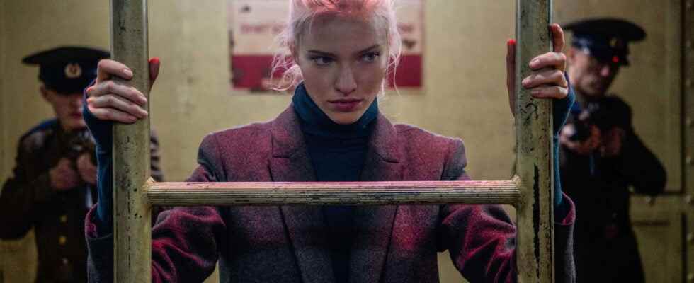 who is Sasha Luss the main actress of the film