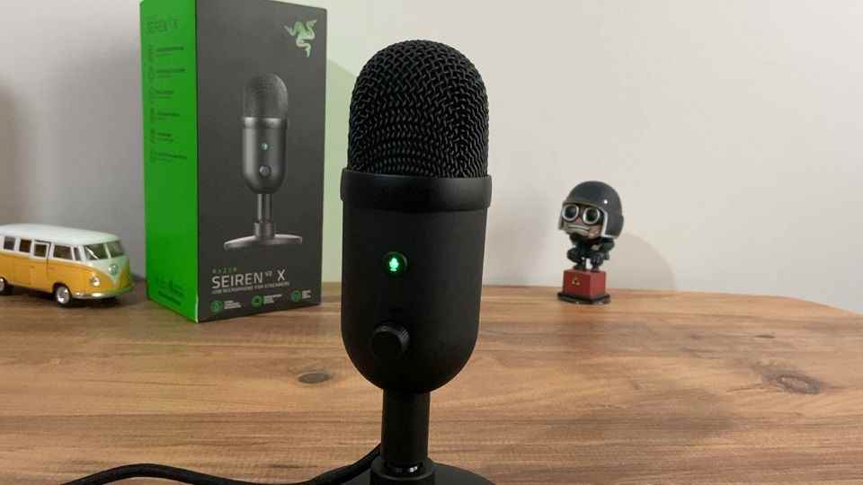 Razer Seiren V2 X review