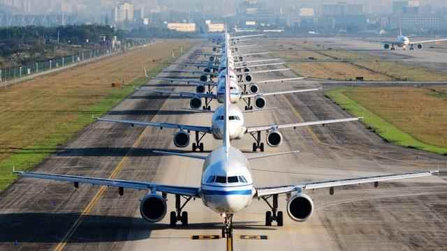 A set of airplanes at the airport