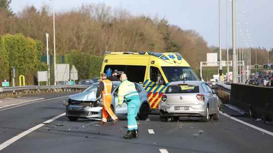 A1 for junction Eemnes temporarily closed due to accident with