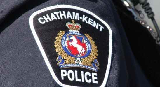 Chatham man accused of threatening store employees