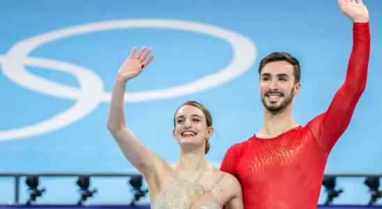 DIRECT Olympic Games 2022 gold for Papadakis Cizeron Valieva