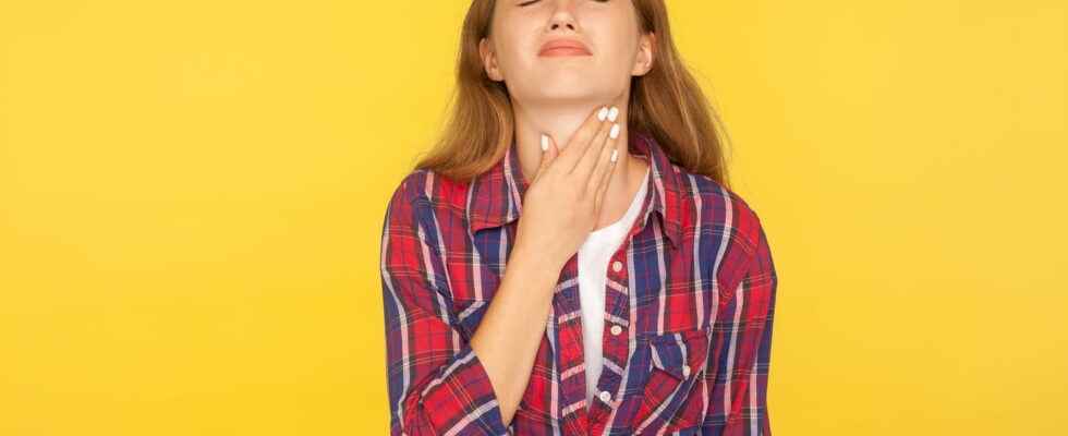 Epiglottitis cause diagnosis a symptom of Covid