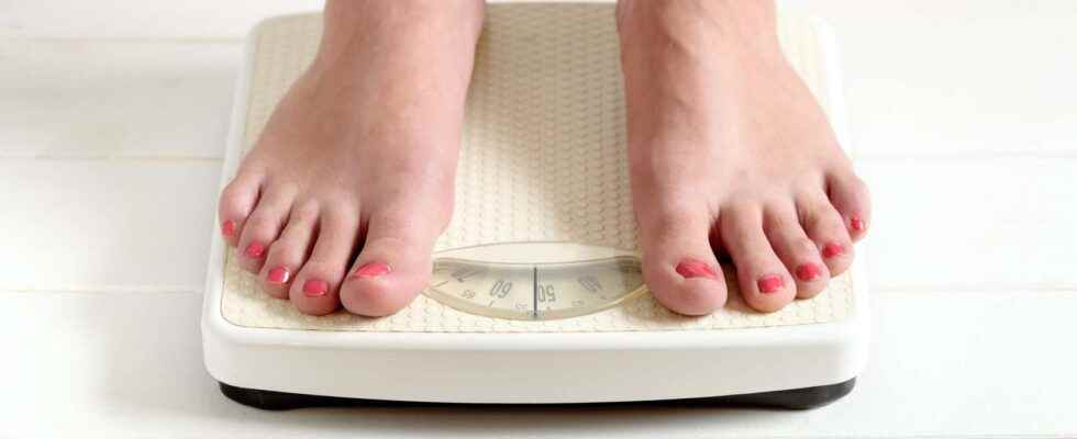 Sleeping an extra hour would help you lose weight