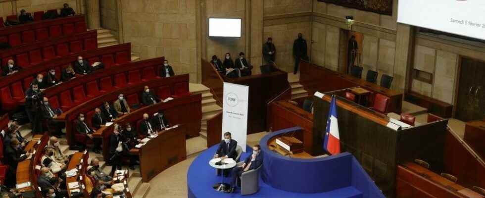 The Forum de lislam de France held its first plenary