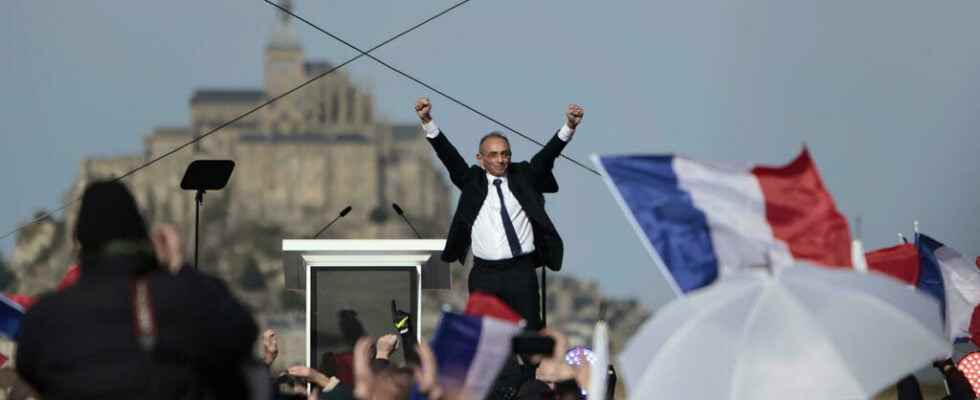 in Normandy Eric Zemmour appears with Nicolas Bay