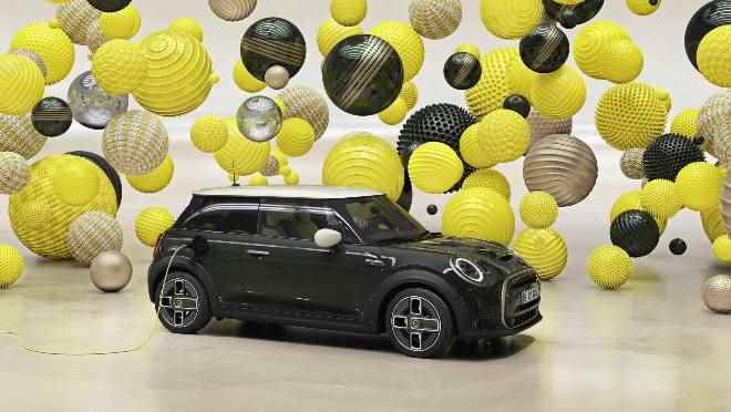 1647771481 891 Renewed MINI models hit the roads of Turkey