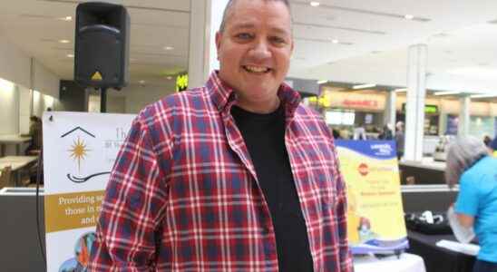 Canadian reno TV star helps judge Canstruction in Sarnia