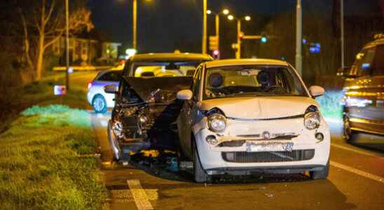 Damage and injuries in rear end collision on N201 Mijdrecht