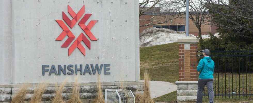 Fanshawe College professors poised to strike as employer fires back