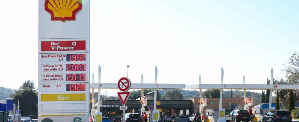 Fuel prices already a drop at the gas station The